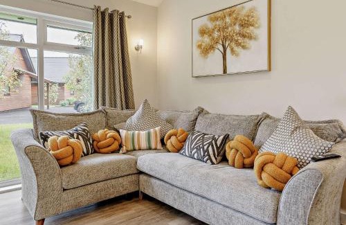 Upper Killay House | 2 Bed in Gower 91726