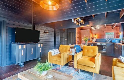 Waterlooville House | 2 Bed in Hambledon 95357