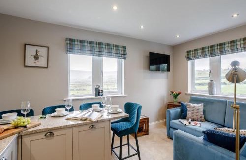 Meltham Apartment | 2 Bed in Holmfirth 82193