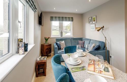 Meltham Apartment | 2 Bed in Holmfirth 82193