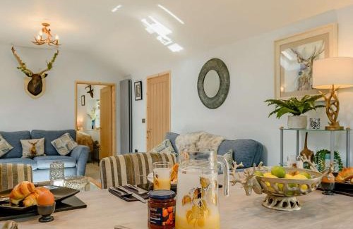 Lixwm House | 2 Bed in Lixwm 88028