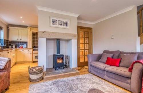Chathill House | 2 Bed in Nr Beadnell 77990