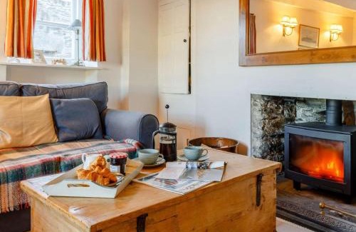 Polruan House | 2 Bed in Polruan PC033