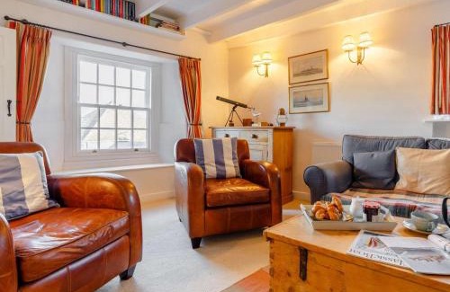 Polruan House | 2 Bed in Polruan PC033