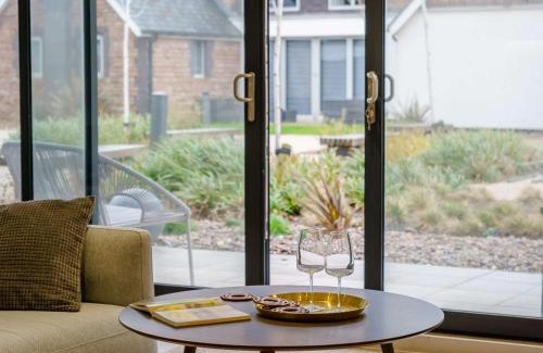 Porthcawl Apartment | 2 Bed in Rest Bay 89696