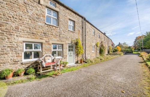 Wearhead House | 2 Bed in West Blackdene oc-r33034