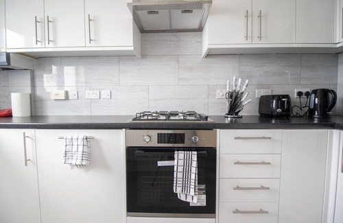 Charlton House | 2-Bed near the O2 Arena & Excel & Free Parking