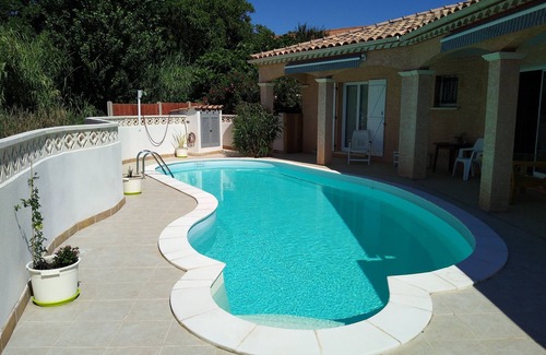Peret Villa | 2-Bed Villa in Peret, south of Clermont Le Herault