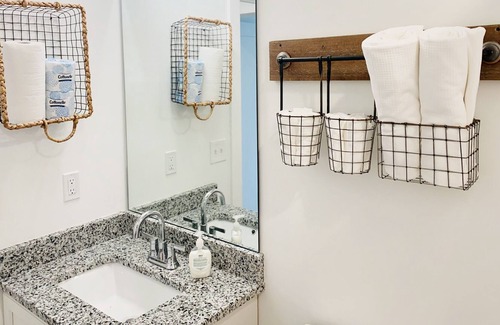 Virginia Highland Condo | 2 Bedrm Condo Run To Beltline