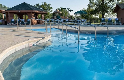 Branson Villa | 2 Bedroom, 2 Bath Grand Villa in Westgate Branson Woods Resort - Full Kitchen