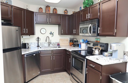Tucson Condo | 2 bedroom 2 bath winter getaway next door to Lowes Ventana Canyon Resort