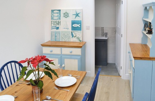 Winterton-on-Sea Cottage | 2 bedroom accommodation in Winterton-on-Sea