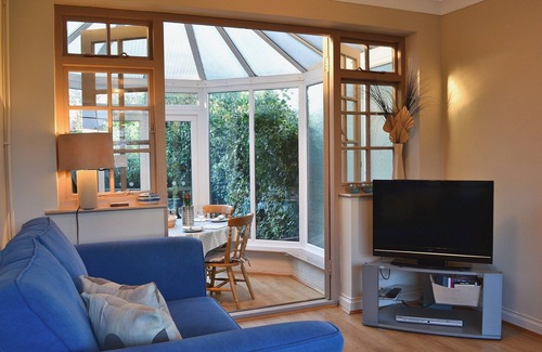 Winterton-on-Sea Cottage | 2 bedroom accommodation in Winterton-on-Sea