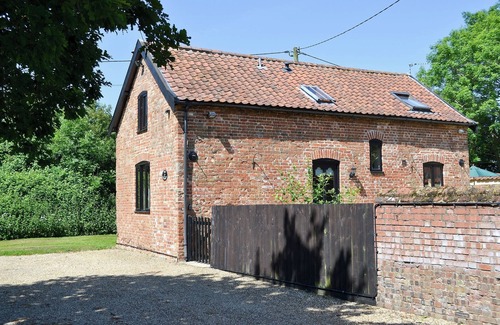 Attleborough Cottage | 2 bedroom accommodation in Great Ellingham, near Attleborough