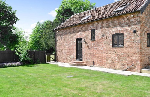 Attleborough Cottage | 2 bedroom accommodation in Great Ellingham, near Attleborough