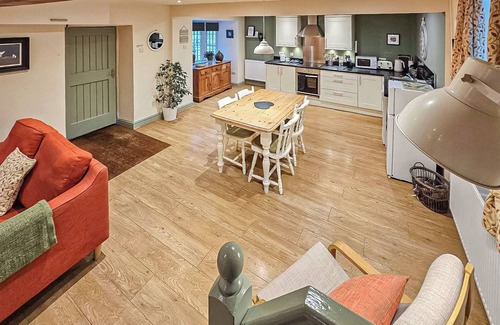 Betws-Y-Coed Cottage | 2 bedroom accommodation in Betws-y-Coed