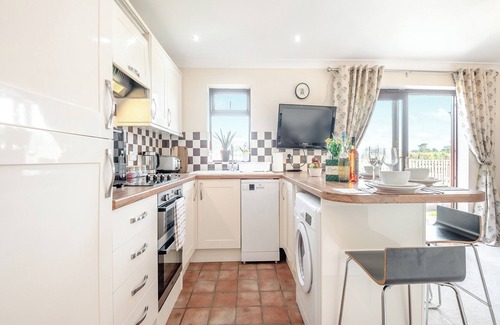 New Forest District Cottage | 2 bedroom accommodation in New Milton