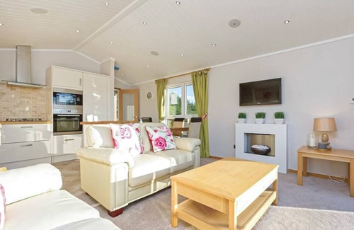 Blackburn Ski Chalet | 2 bedroom accommodation in Old Langho, Ribble Valley
