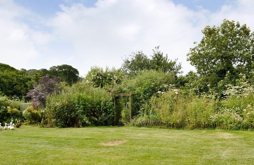 Sherborne Cottage | 2 bedroom accommodation in Alweston, near Sherborne
