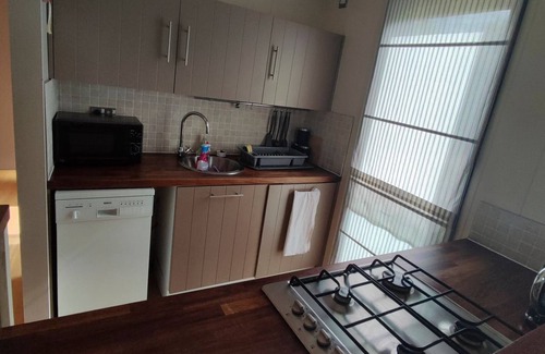 Dawlish Cabin | 2 bedroom accommodation in Cockwood Harbour, Nr Dawlish