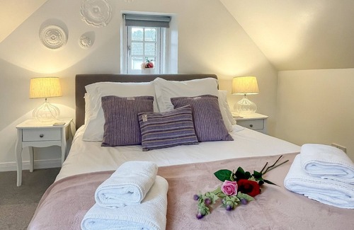 Fortrose Cottage | 2 bedroom accommodation in Fortrose, near Inverness