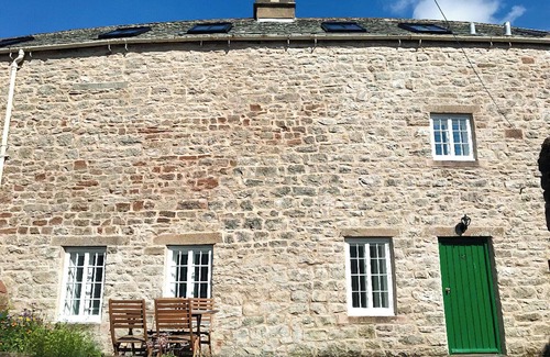 Penrith Cottage | 2 bedroom accommodation in Lowther, near Pooley Bridge