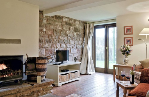 Redbrook Cottage | 2 bedroom accommodation in Newland, near Coleford