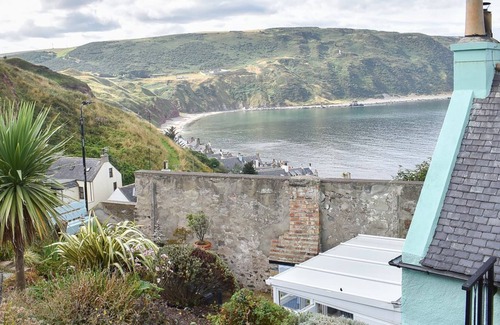 Gardenstown Cottage | 2 bedroom accommodation in Gardenstown, near Banff