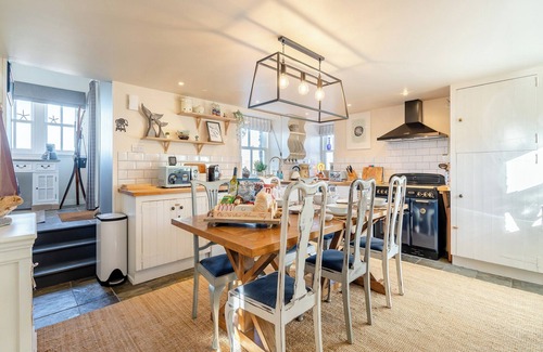 Banff Cottage | 2 bedroom accommodation in Banff