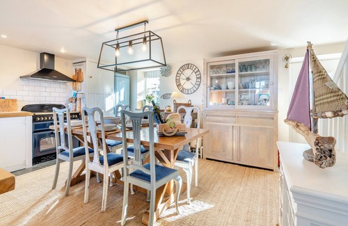 Banff Cottage | 2 bedroom accommodation in Banff