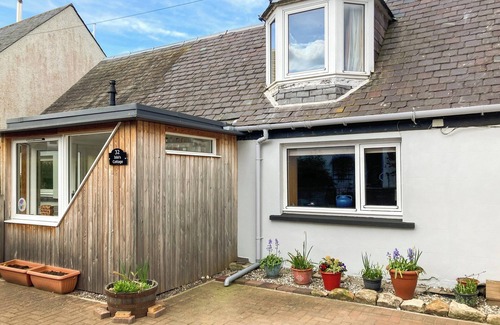 Nairn Cottage | 2 bedroom accommodation in Nairn