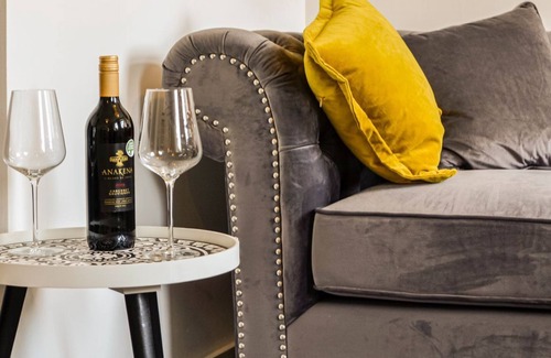 Perth Cottage | 2 bedroom accommodation in Perth