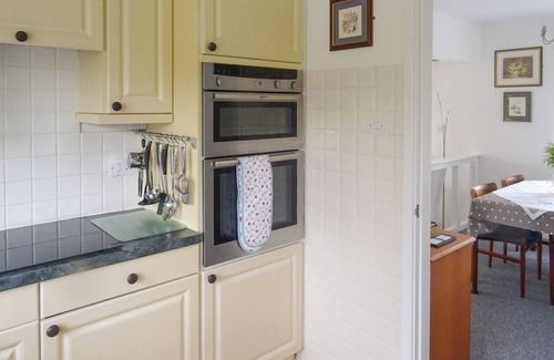Stroud Cottage | 2 bedroom accommodation in Bisley, near Stroud