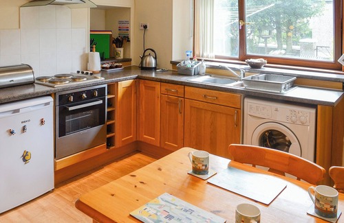 Nairn Cottage | 2 bedroom accommodation in Fishertown, Nairn