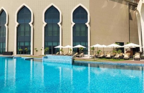 Abu Dhabi Apartment | 2 Bedroom Aparment Near Stop and Pick Hypermarket