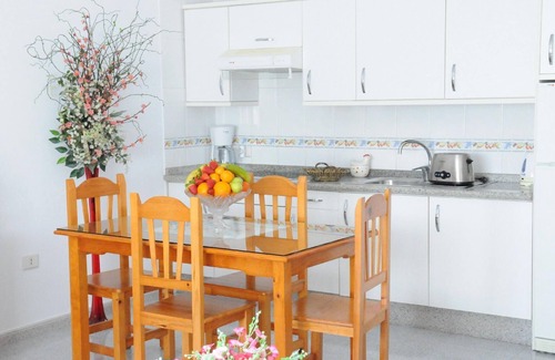 Vecindario Apartment | 2 Bedroom Apartment