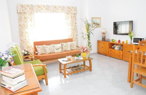 Vecindario Apartment | 2 Bedroom Apartment