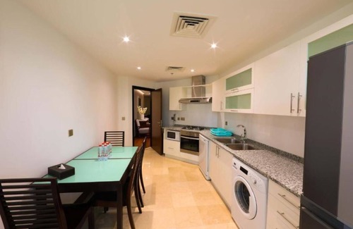 Sheikh Zayed Road Apartment | 2 Bedroom Apartment Near Financial Centre Metro