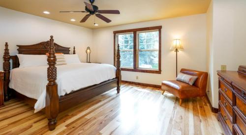 Church Street Hotel | 2 Bedroom Apartment 10 Minutes to Atlanta Airport