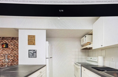 South Clearbrook House | 2 bedroom basement in Abbotsford with parking