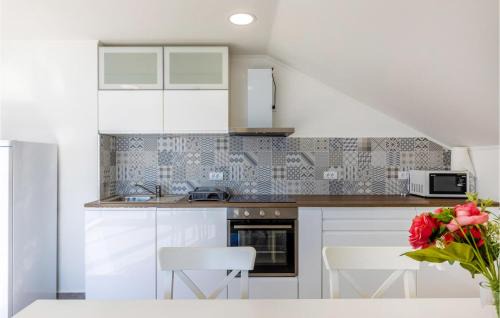 Povile Apartment | 2 Bedroom Beautiful Apartment In Povile