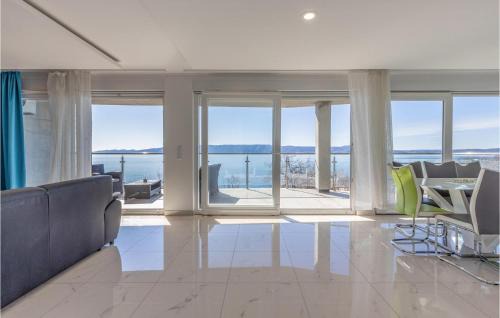 Povile Apartment | 2 Bedroom Beautiful Apartment In Povile