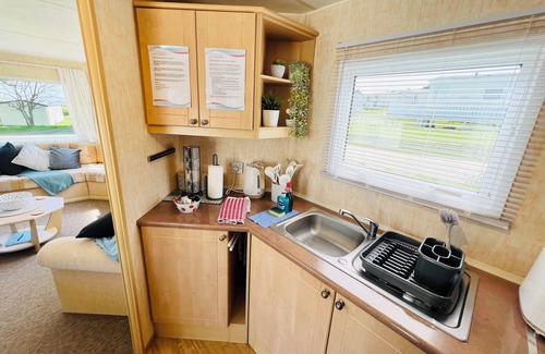Bembridge House | 2 Bedroom Caravan SHS3, Sandhills, Bembridge