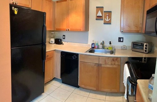 Coquina Key Condo | 2 Bedroom Condo (426553) by Houzlet
