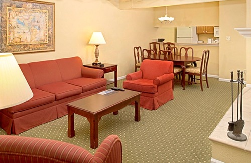 Berkeley Condo | 2 Bedroom Condo At The Historic Powhatan Resort