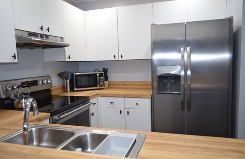 Venice Condo | 2 bedroom Condo, Bird Bay Village. REMODELED NEW NEW NEW