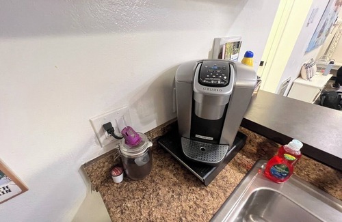 Mammoth Lakes Condo | 2-bedroom condo just a 5 minute free shuttle to Mammoth Mtn door to door.