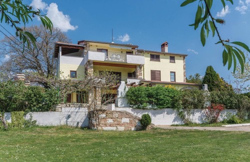 Jezenj Apartment | 2 bedroom cozy apartment in Veli Jezenj