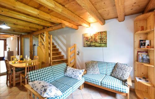 Arsie Apartment | 2 Bedroom Cozy Apartment In Arsiè