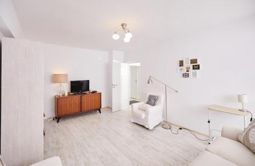 Sinaia Apartment | 2 Bedroom Cozy Apartment Sinaia